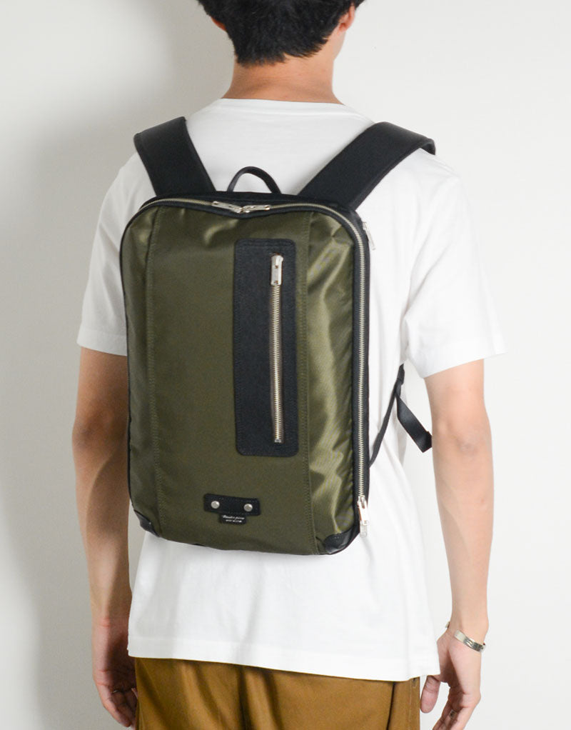 SLIM Backpack No.02860