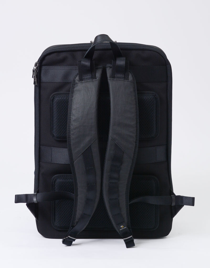 Bump Backpack L No.04070