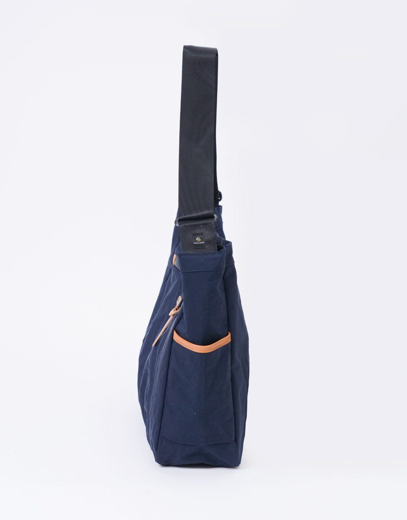 ROOT shoulder bag No.289032