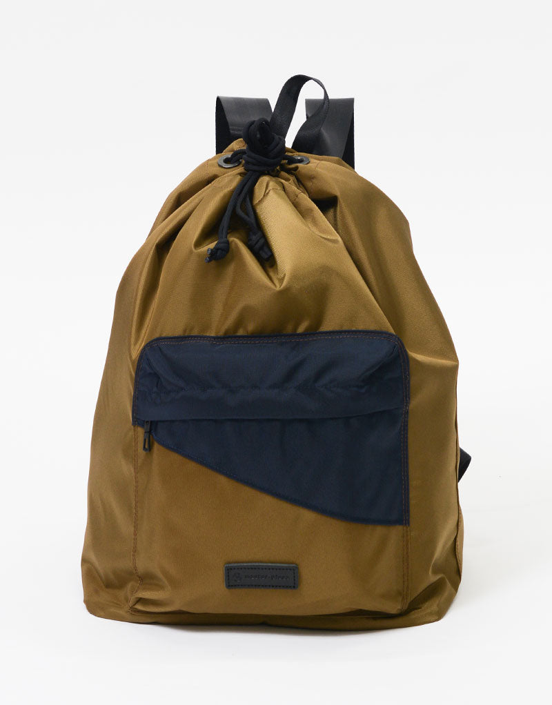 slant backpack No.24240